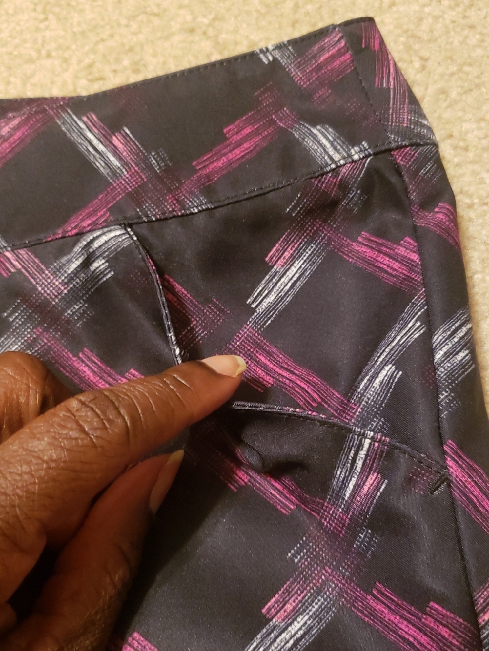 PGA Tour Women's Golf Shorts - Picture 7 of 12
